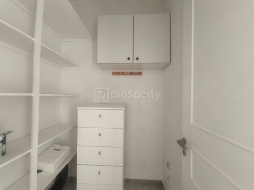 secondary image