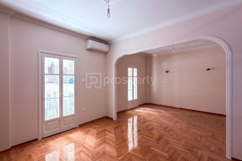 secondary image