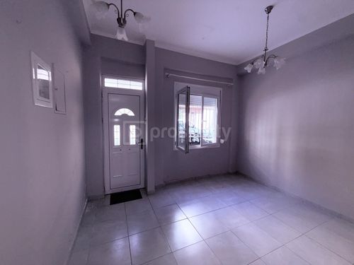 secondary image