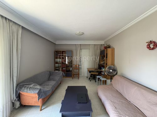 secondary image