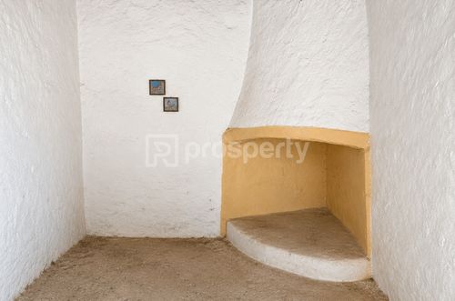 secondary image