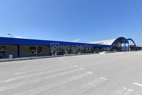 secondary image