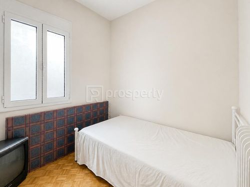 secondary image