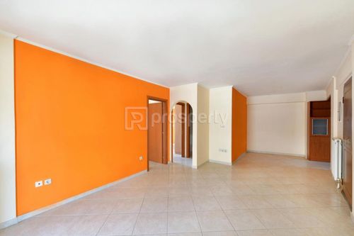 secondary image