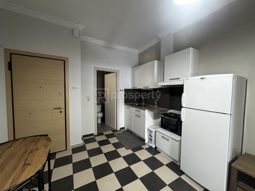 secondary image