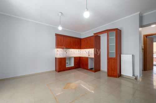 secondary image