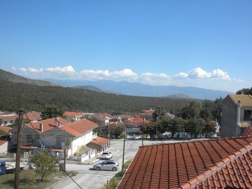 secondary image