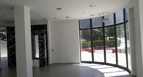 secondary image