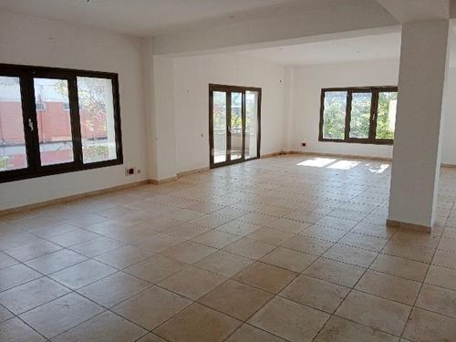 secondary image