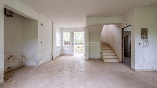 secondary image