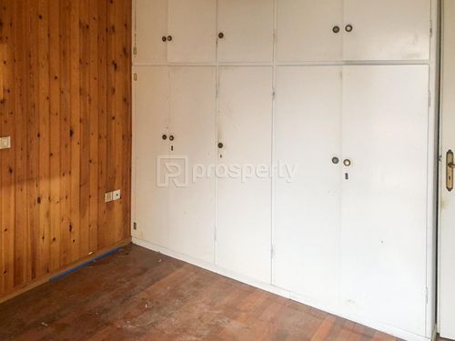 secondary image