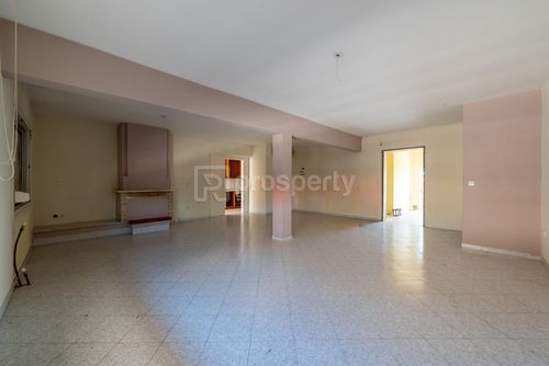secondary image