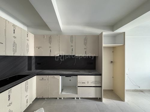 secondary image