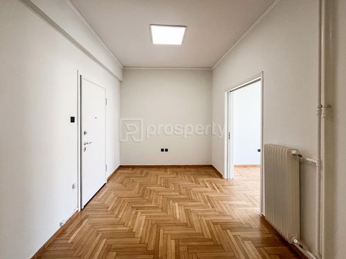 secondary image
