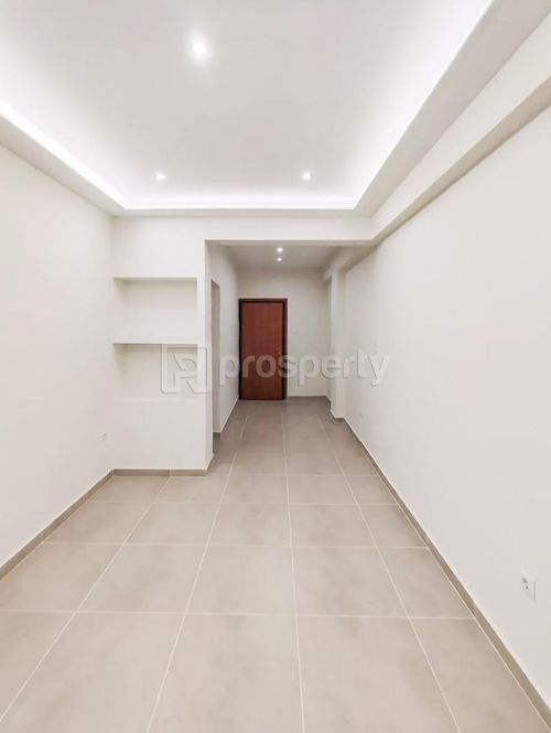 secondary image
