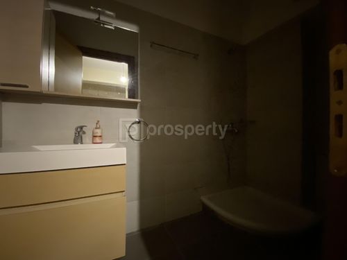 secondary image