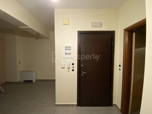 secondary image