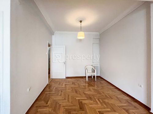 secondary image