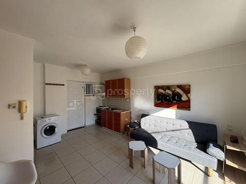 secondary image