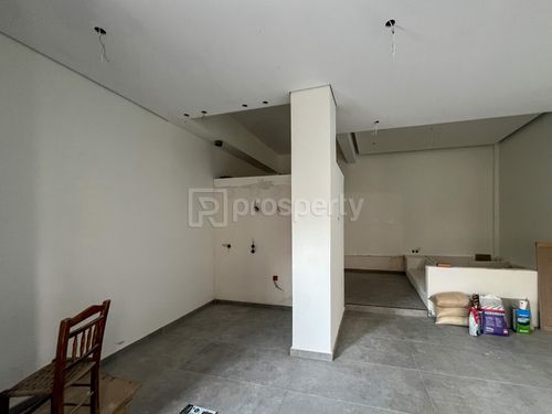secondary image