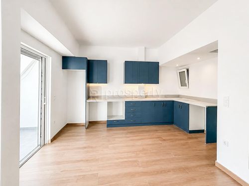 secondary image