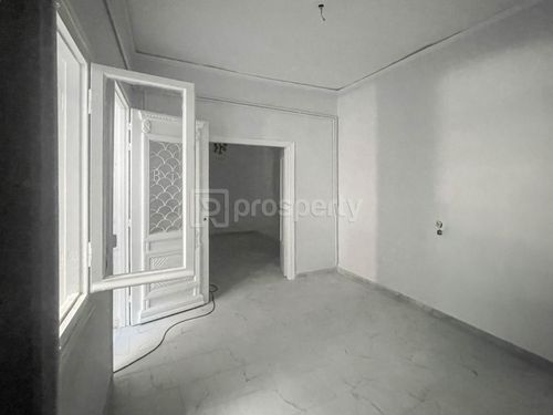 secondary image