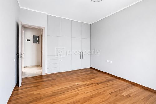 secondary image