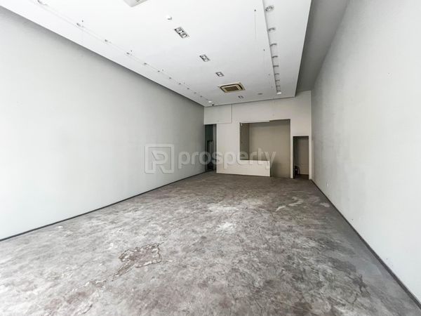 listing image 0