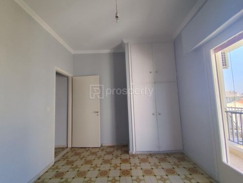 secondary image