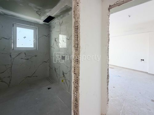 secondary image