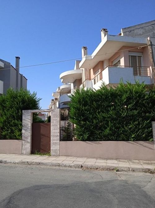 secondary image