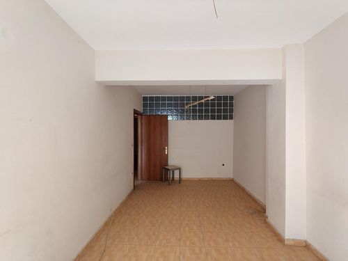 secondary image
