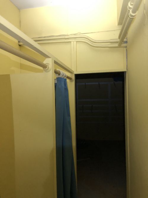 secondary image