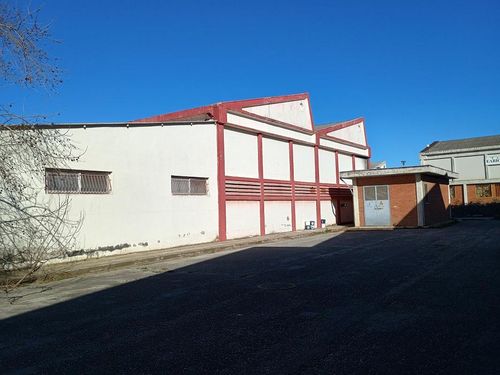 secondary image