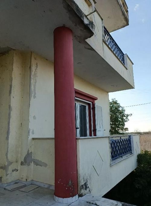 secondary image