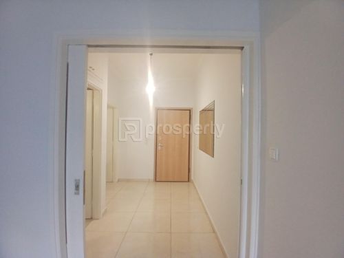 secondary image