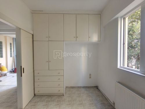 secondary image