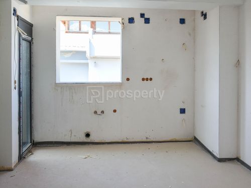 secondary image