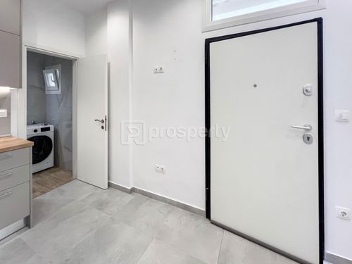 secondary image
