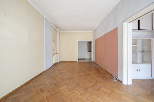 secondary image