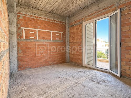 secondary image