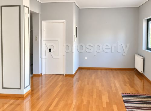 secondary image