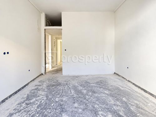 secondary image