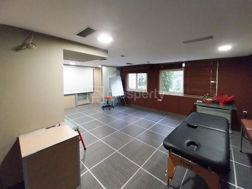 secondary image