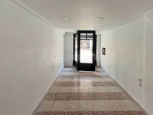 secondary image