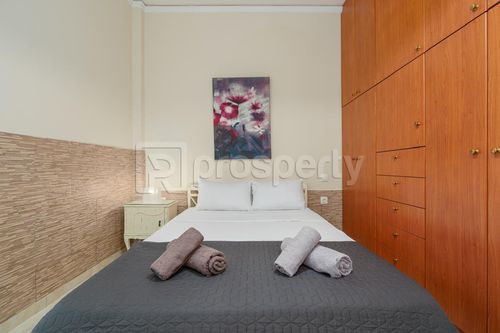 secondary image