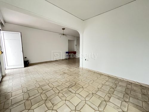 secondary image