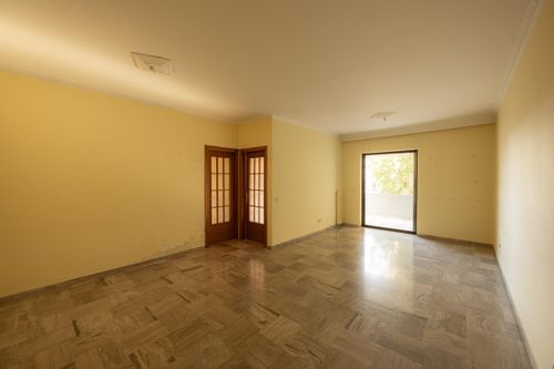 secondary image