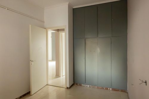 secondary image