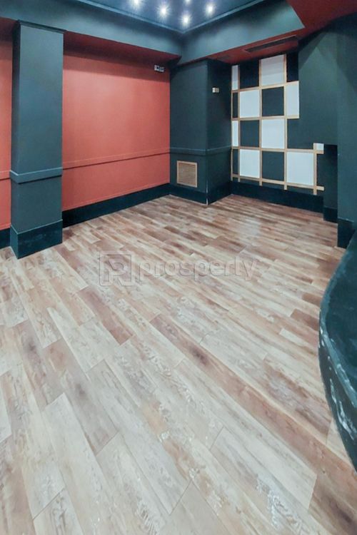 secondary image